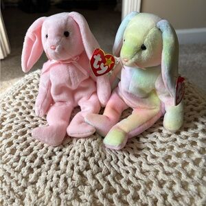 Ty beanie Hoppity the Bunny and Hippie duo for Easter
